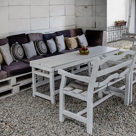 La Maison Blanche Hotel Alba Iulia Eksteriør billede