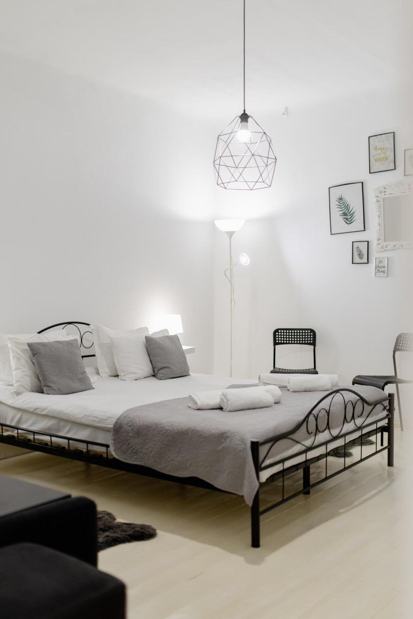 La Maison Blanche Hotel Alba Iulia Eksteriør billede
