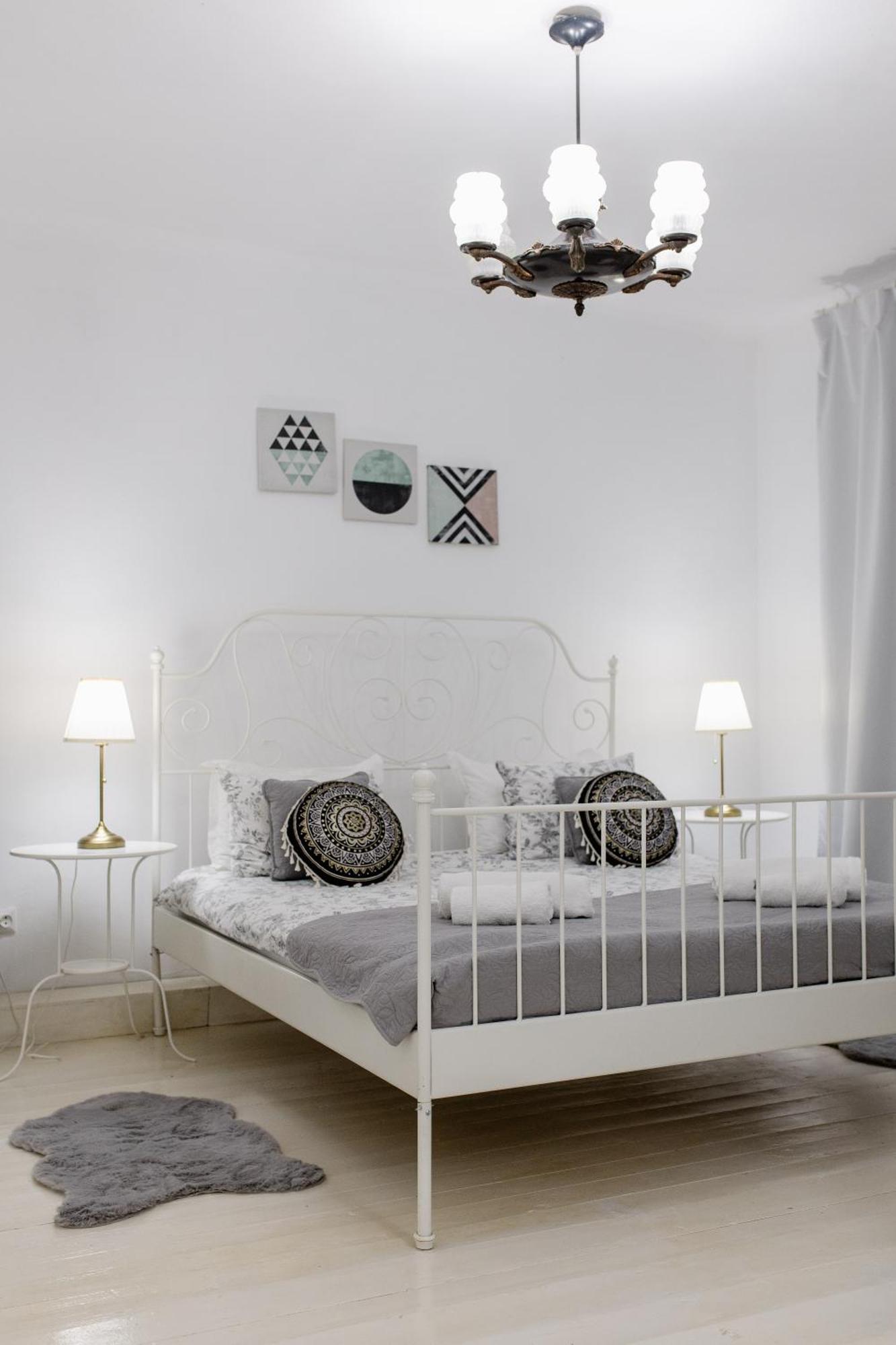 La Maison Blanche Hotel Alba Iulia Eksteriør billede