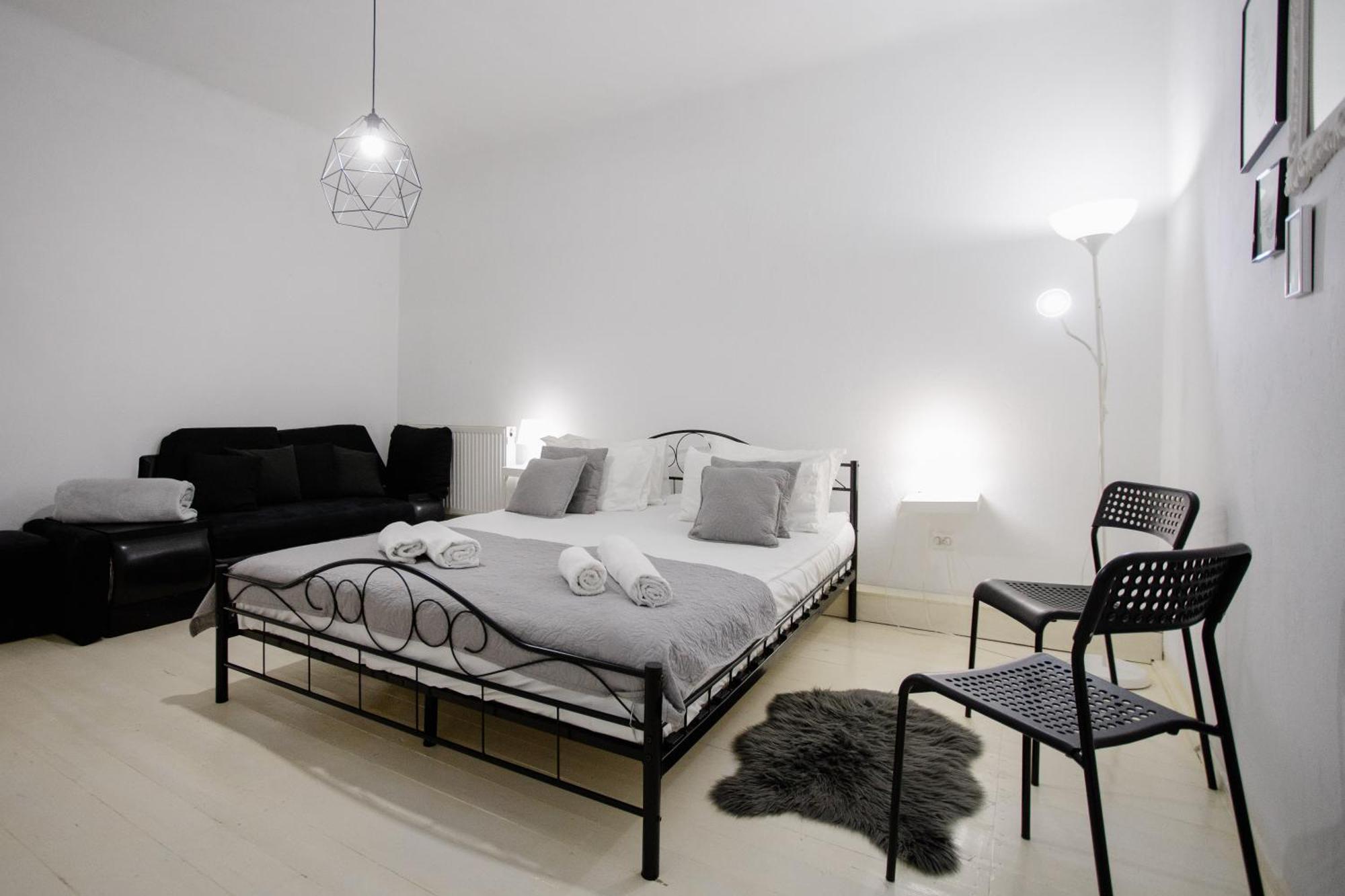 La Maison Blanche Hotel Alba Iulia Eksteriør billede